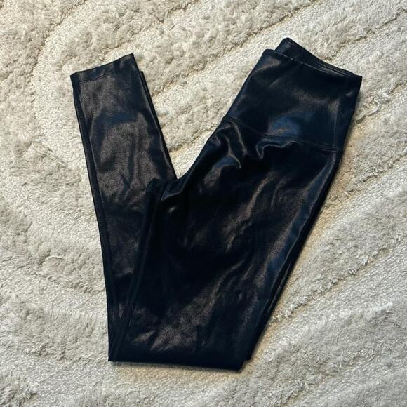 Barry's Bootcamp Legging - Picture 5 of 7